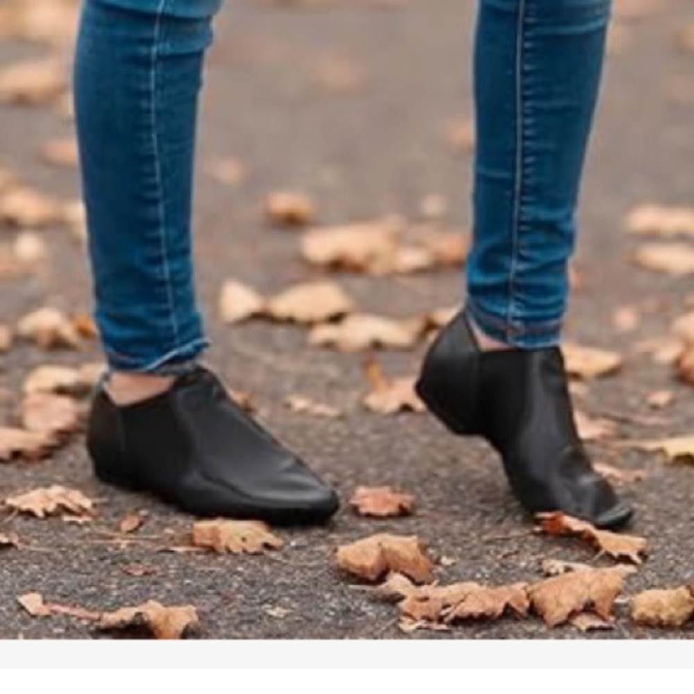 Stelle Jazz / Stage / performance Shoes- black leather slip on - Picture 16 of 16